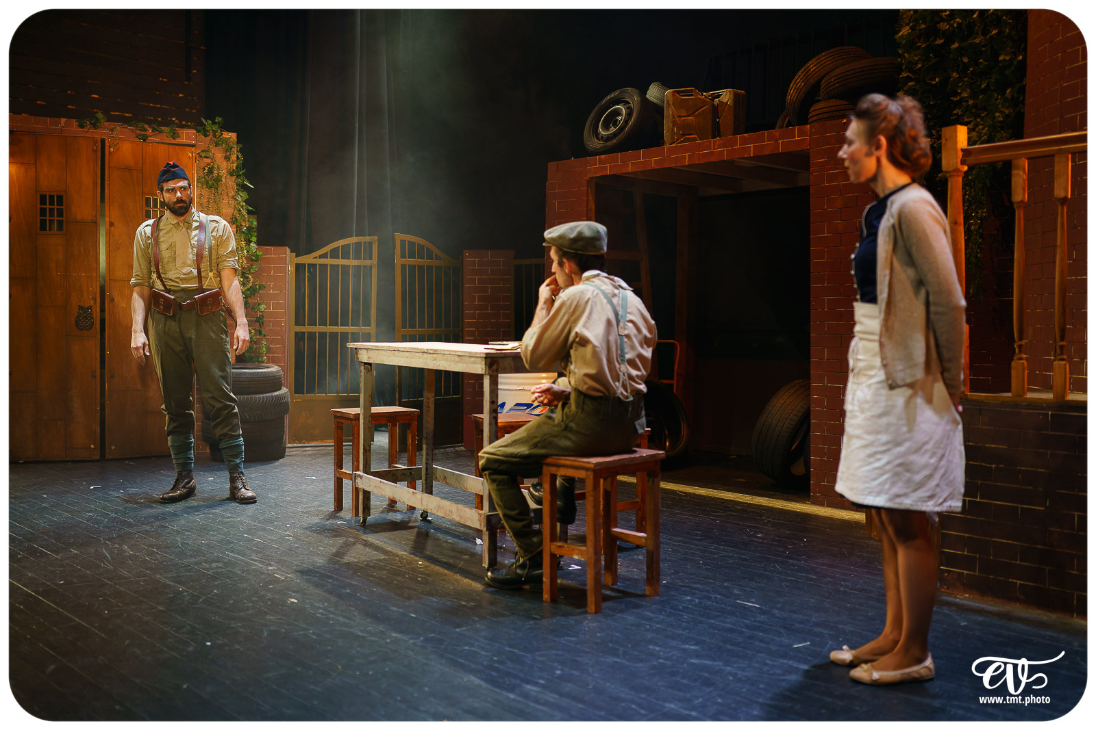 LES VISIONS DE SIMONE MACHARD (CIE LA CLAQUE)